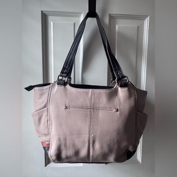 Gorgeous SAK leather color block hobo bag. - Picture 3 of 12